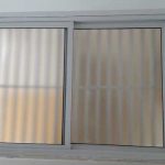 Jfoto de 1 anelas com Grade externa